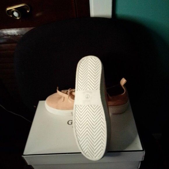 CORE LIFE SNEAKERS SIZE 7 - Picture 3 of 5